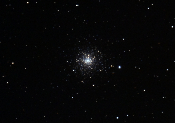 球状星団　M30の画像です。