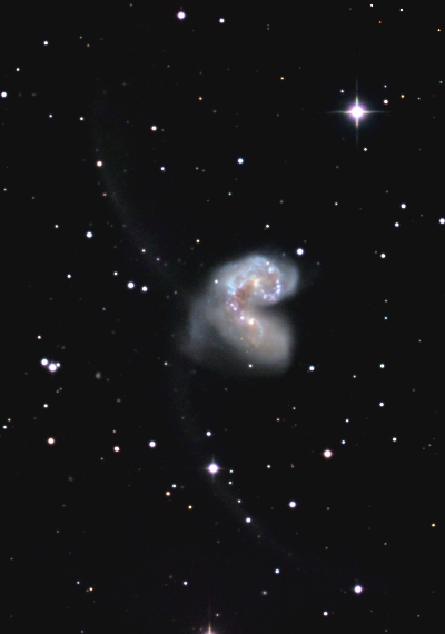 銀河　NGC4038-9の画像です。
