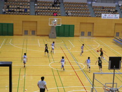 男子ミニバスの試合の様子