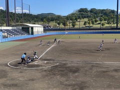 少年野球の試合の様子