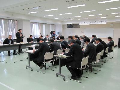 第3回佐久市医療体制等連絡懇話会の様子。