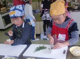 食育講座「キッズキッチン」の様子
