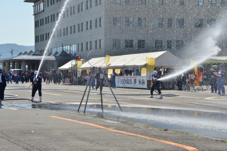 日頃の訓練の成果を披露する選手の皆さんの画像