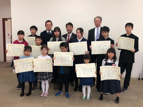 受賞者の皆様と1
