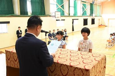 委嘱式の様子1