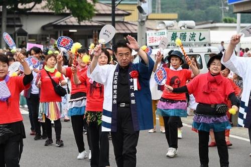 舞踊流しの様子1