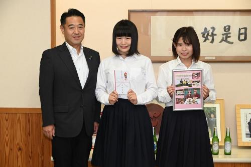 選手のお二人と1