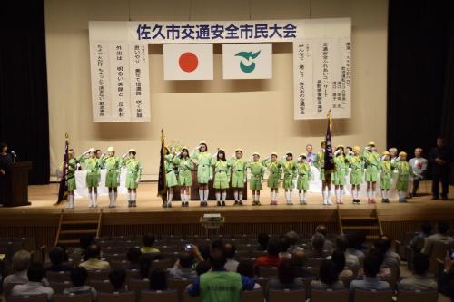 佐久市交通少年団呼びかけの様子1
