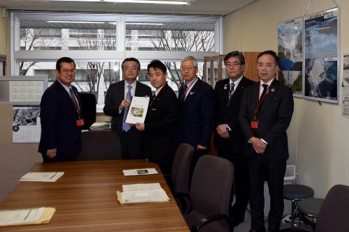 要望書の提出1