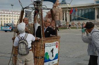 熱気球の係留体験の写真