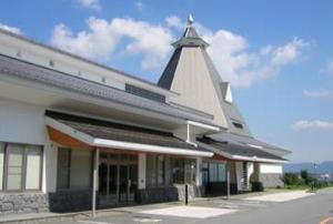 小諸市立小諸高原美術館・白鳥映雪館