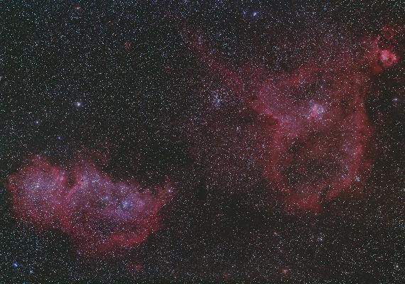 散光星雲　IC1805・1848の画像です。