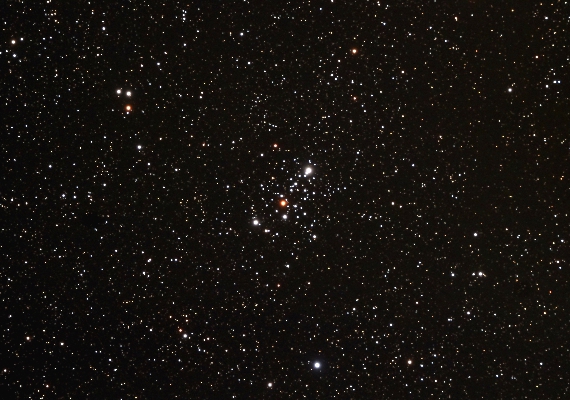 散開星団　M103の画像です。
