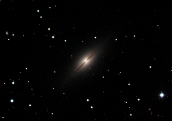 銀河　NGC7814の画像です。