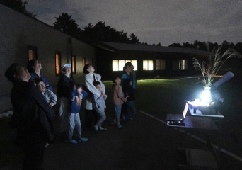 中秋の名月観望会のようす