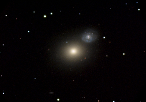 銀河　M60の画像です。