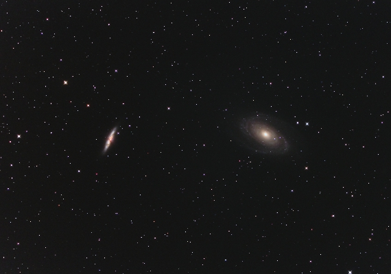 銀河　M81、M82の画像です。