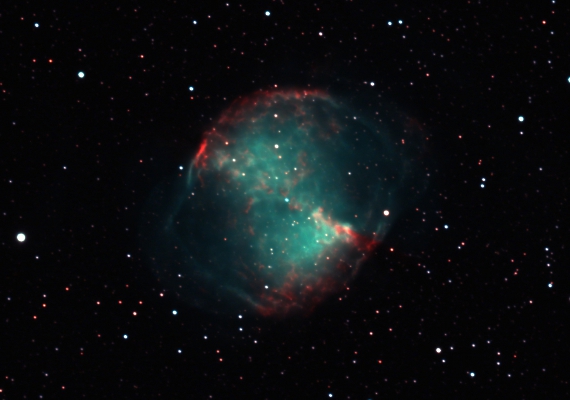 惑星状星雲　M27の画像です。