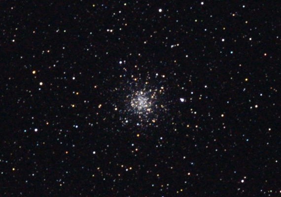 球状星団　M56の画像です。