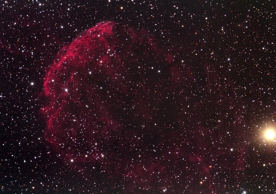 散光星雲　IC443の画像です。