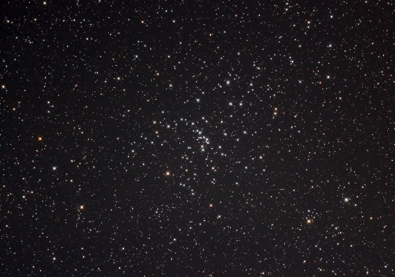 散開星団　M48の画像です。