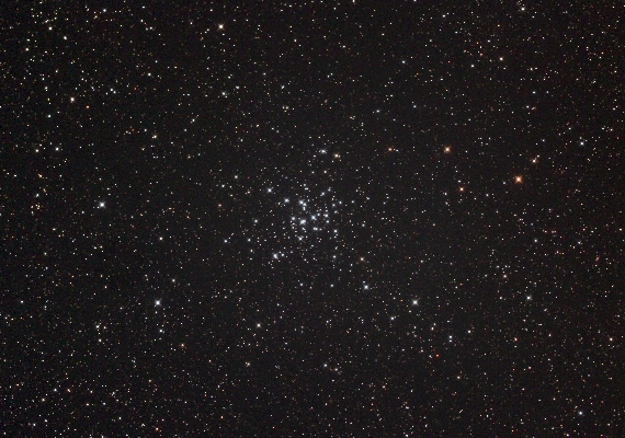 散開星団　M36の画像です。