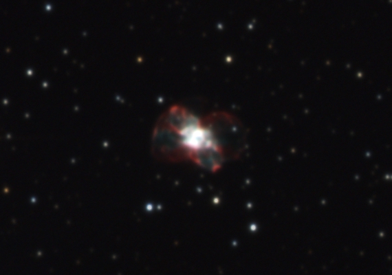 惑星状星雲　NGC2440の画像です。