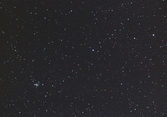 散開星団　NGC2169の画像です。